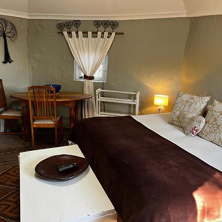 Karoo Soul Hostel Oudtshoorn Kültér fotó