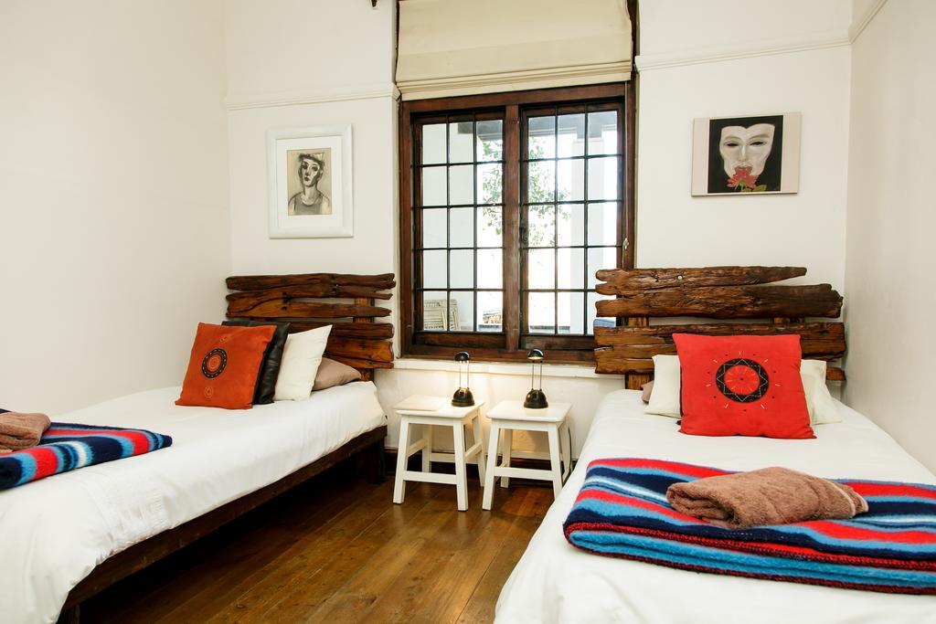 Karoo Soul Hostel Oudtshoorn Szoba fotó