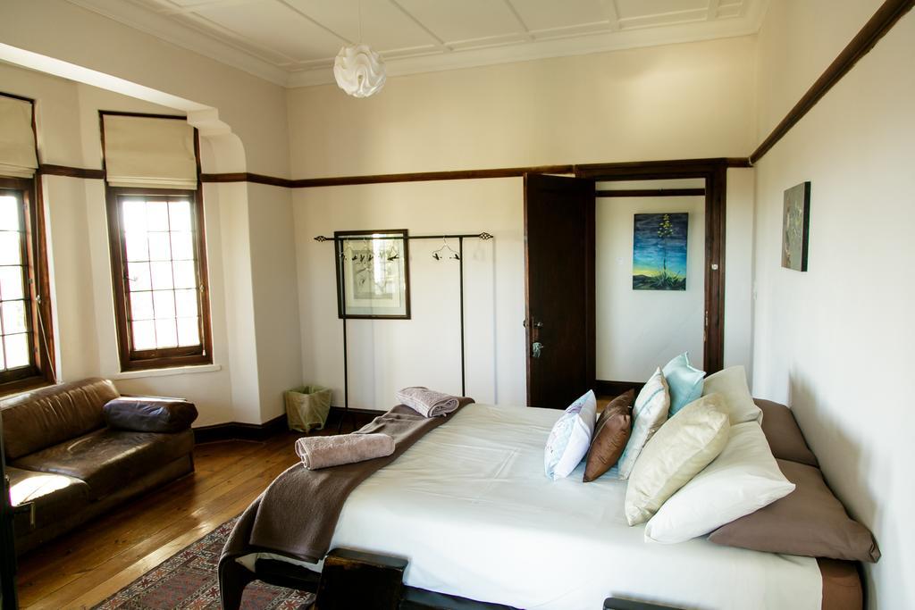 Karoo Soul Hostel Oudtshoorn Szoba fotó