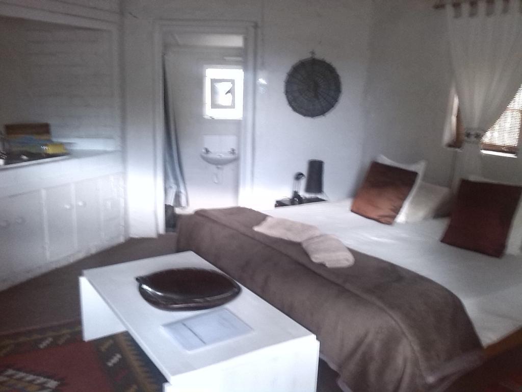 Karoo Soul Hostel Oudtshoorn Szoba fotó